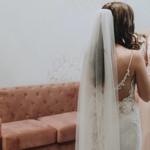 Meet your Posher, Erin - Picture 1 of 1